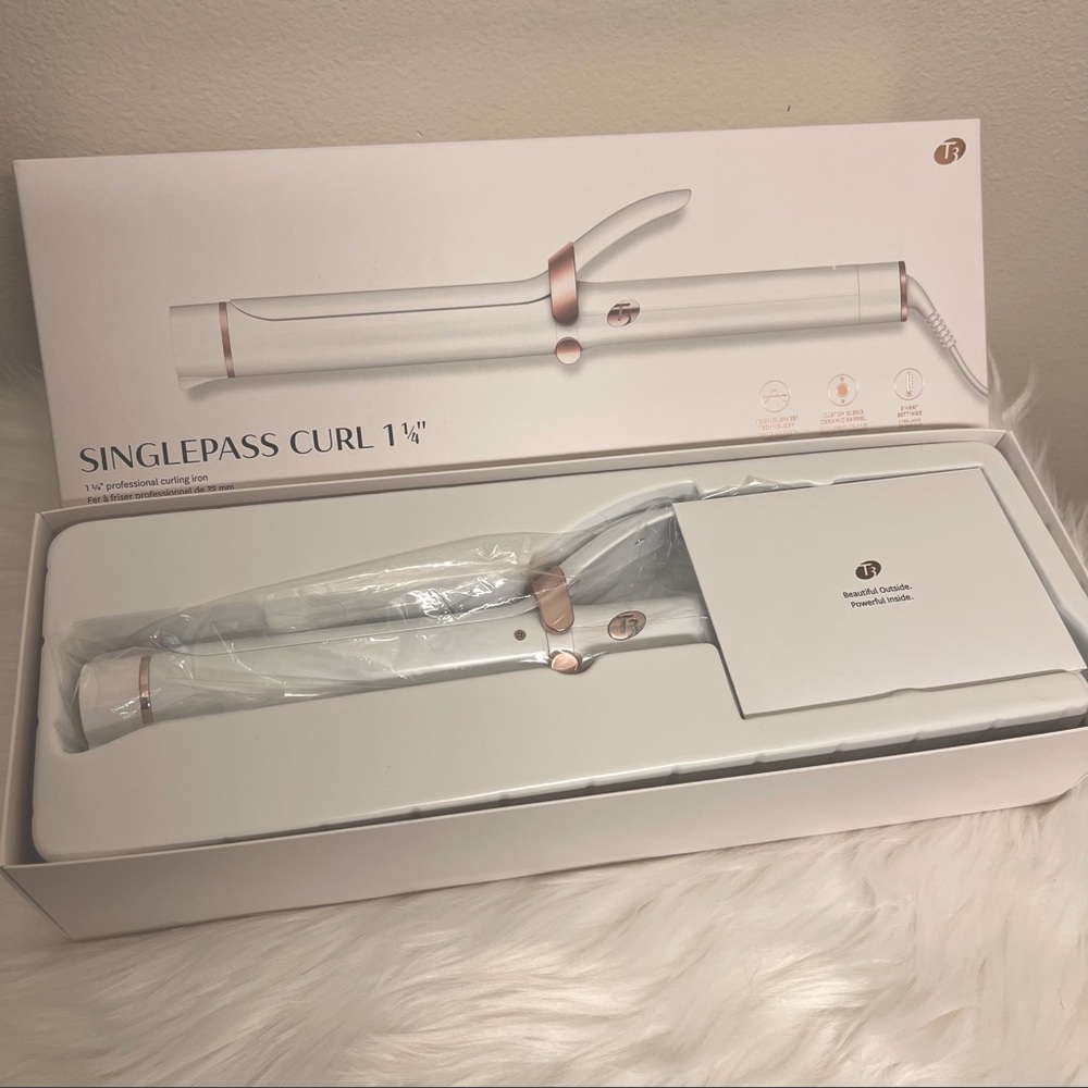 T3 SinglePass Curling Iron 1.25"